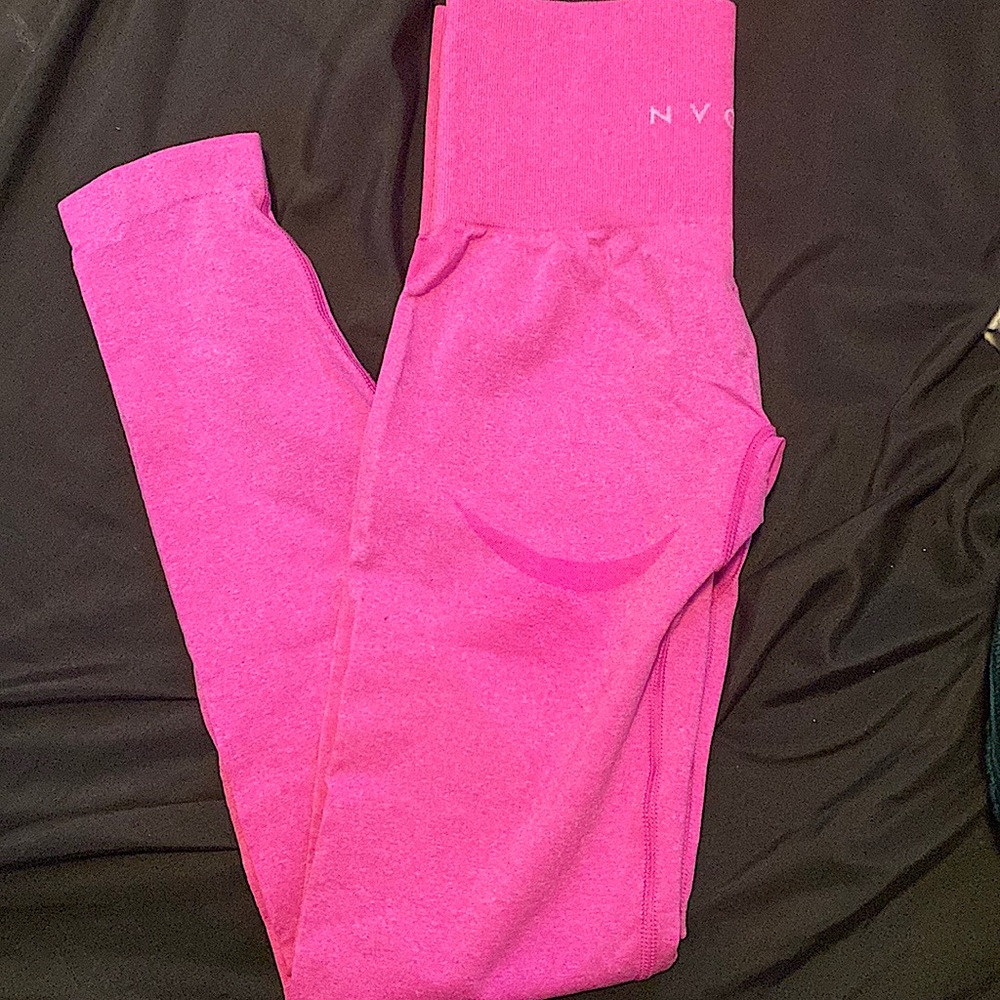 NVGTN contour leggings